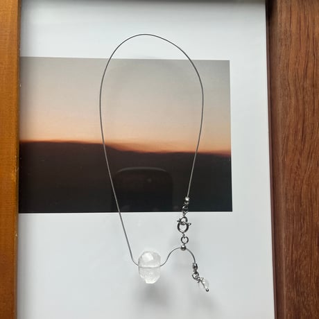 stone slide necklace-quartz-