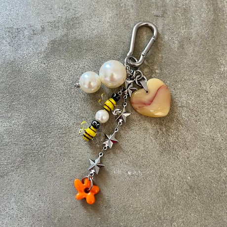 chipie original key chain-honey bee-