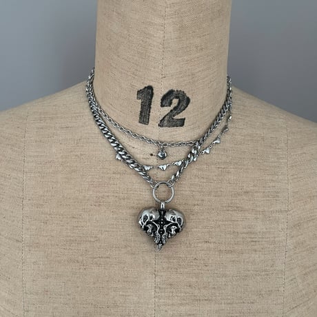 antique silver skull heart necklace