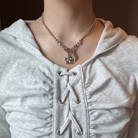 flower charm ball chain necklace𐦍˖˚ֶָ֢ ‧࿔