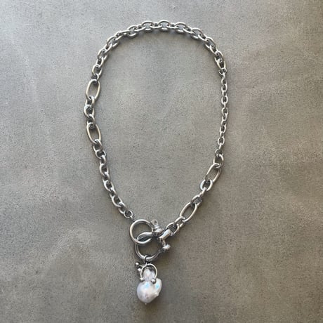 big pearl necklace *๑ ⋆₊ ♱