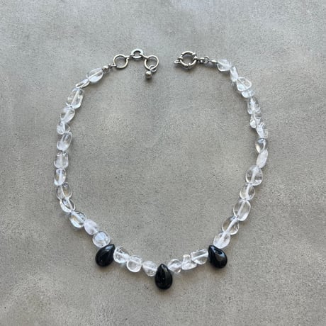 stone necklace *๑⭐︎՞（quartz/black onyx）