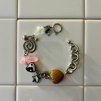 charm bracelet ꩜✧˖°.-yin yang-