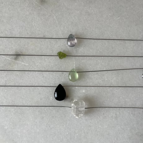 stone slide necklace-quartz-