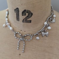 petit ribbon pearl