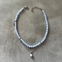 stone necklace-chalcedony × howlite