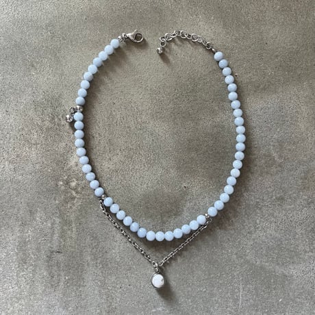 stone necklace-chalcedony × howlite