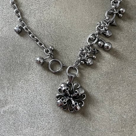antique silver skull necklace