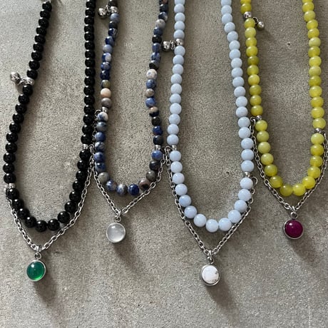 stone necklace-chalcedony × howlite