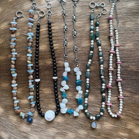 stone necklace ✩*ೃ.⋆（black onyx/shell）