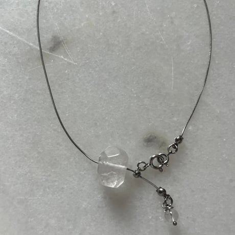 stone slide necklace-quartz-
