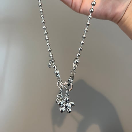 flower charm ball chain necklace𐦍˖˚ֶָ֢ ‧࿔