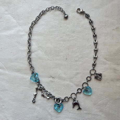 glass heart charm necklace-light blue-