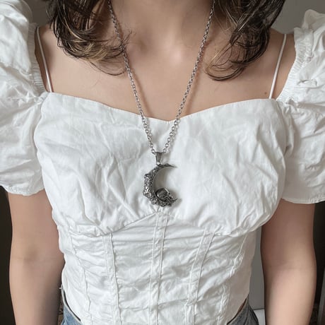 big moon necklace