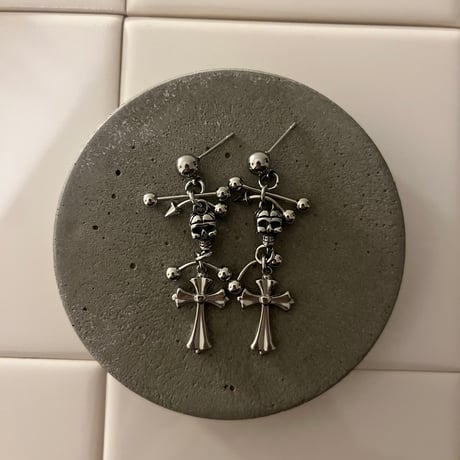 skull pierce