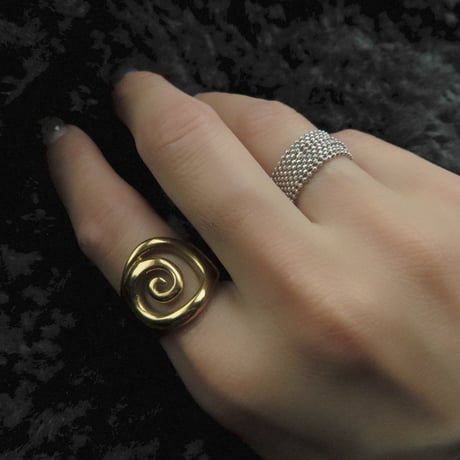 gold spiral ring