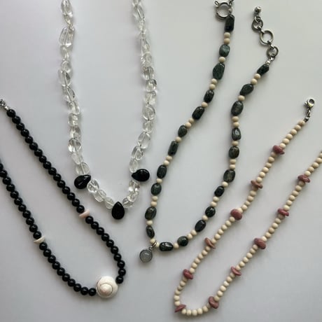 stone necklace ✩*ೃ.⋆（green garnet/fossil/agate）