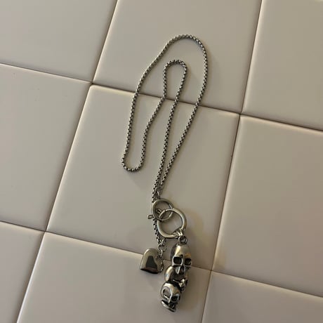 triplets necklace