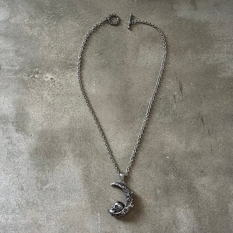 big moon necklace