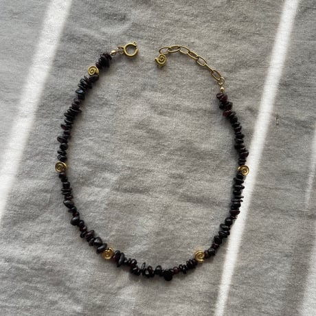 stone necklace-garnet-