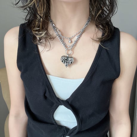 antique silver skull heart necklace