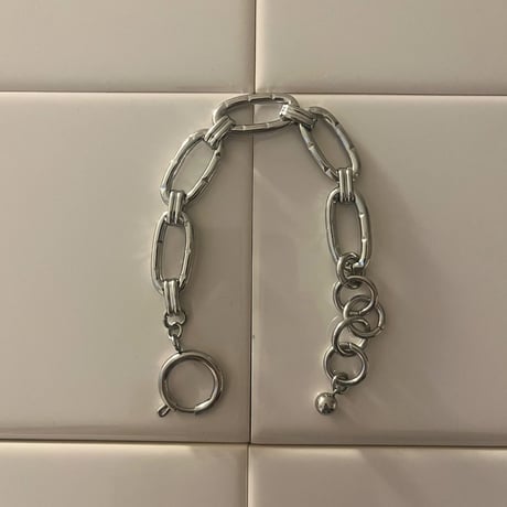 oval rink chain bracelet