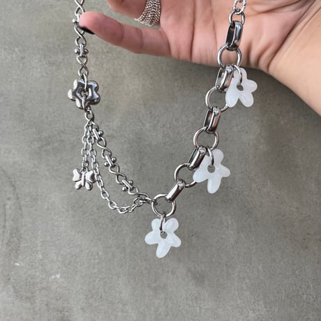 ohana necklace-milky white-
