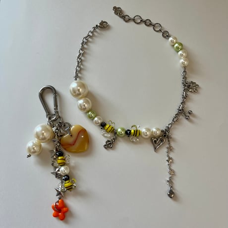 chipie original key chain-honey bee-