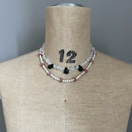 stone necklace *๑⭐︎՞（quartz/black onyx）