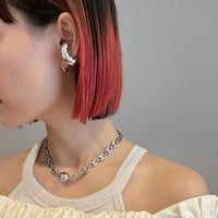 volume ear cuff