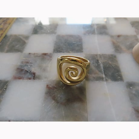 gold spiral ring