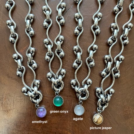 CHIPIE × lechoppe カラビナ LADYBUG RED MINI CRYSTAL CLAW CLIP - Lele Sadoughi