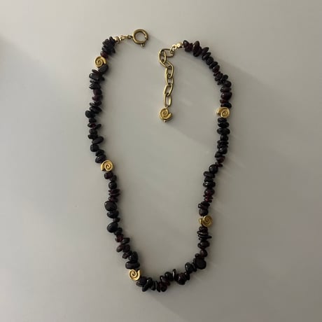 stone necklace-garnet-