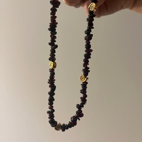 stone necklace-garnet-