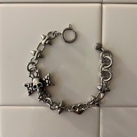 skull bracelet ☠︎⊹₊ ♱