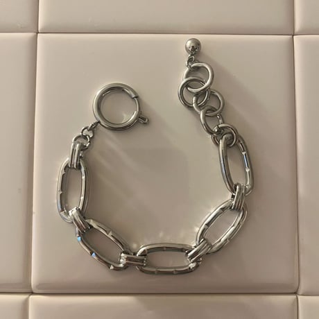 oval rink chain bracelet