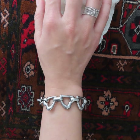 heart link bracelet𝄞₊⋆⭒˚