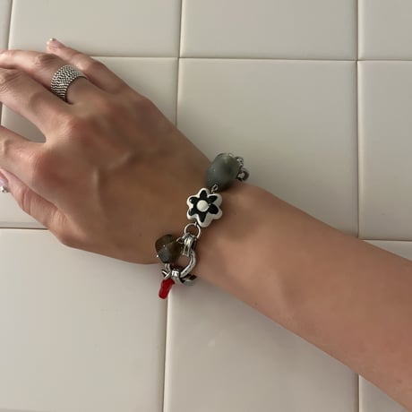 flower bracelet