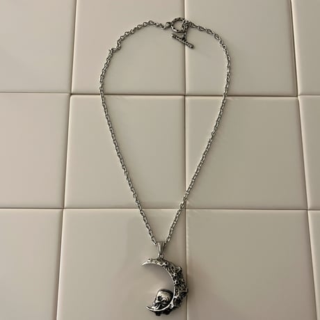 big moon necklace