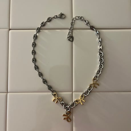 ribbon necklace