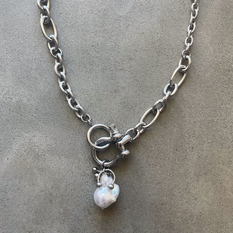 big pearl necklace *๑ ⋆₊ ♱
