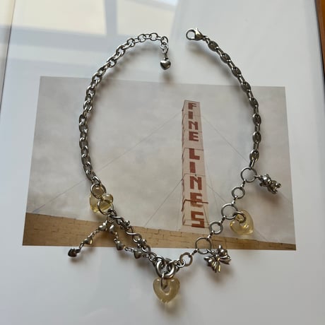 glass heart charm necklace-honey yellow-