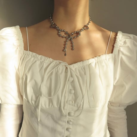 petit ribbon necklace