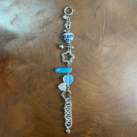 charm bracelet ㅤ۫  ✿֔ᮬ-blue crystal-