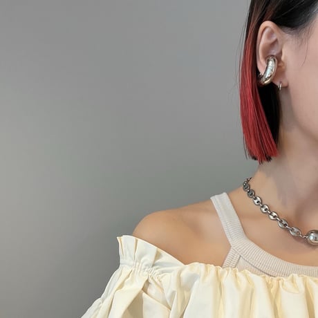 volume ear cuff