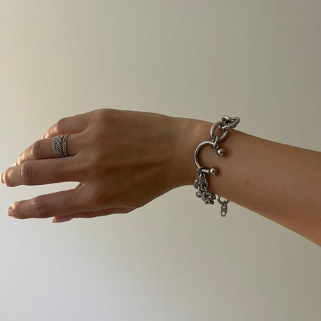 circular barbell bracelet ⋰˚✩