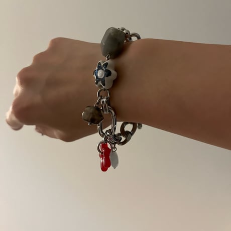 flower bracelet
