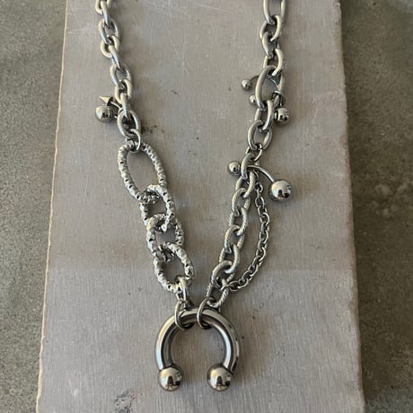 circular barbell necklace-combi chain-