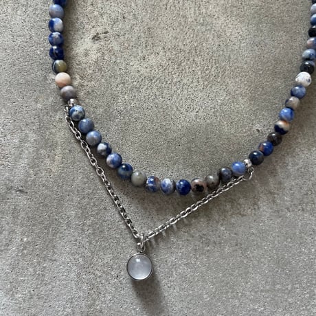 stone necklace-sodalite × white agate