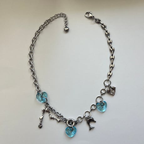 glass heart charm necklace-light blue-